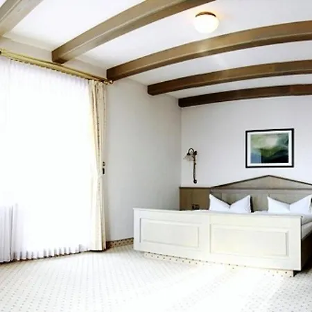 Drei Schwanen - Ristorante Due Fratelli Hohenstein-Ernstthal