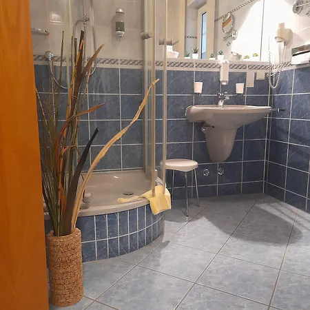 Drei Schwanen - Ristorante Due Fratelli Hotel Hohenstein-Ernstthal