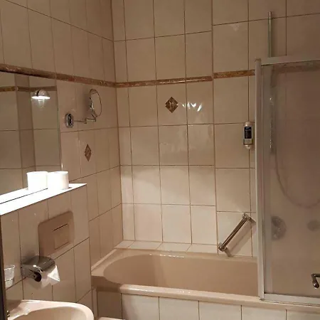 Drei Schwanen - Ristorante Due Fratelli Hohenstein-Ernstthal