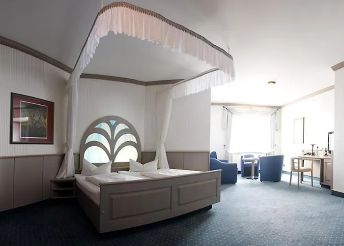 Hotel Drei Schwanen - Ristorante Due Fratelli Hohenstein-Ernstthal