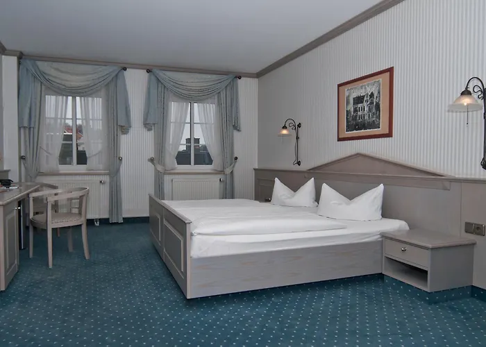 Hotel Drei Schwanen - Ristorante Due Fratelli 4*