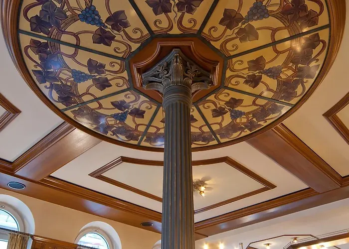 Drei Schwanen - Ristorante Due Fratelli 4*